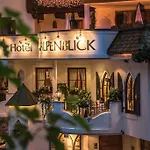 Hotel Alpenblick Zillertal Hippach