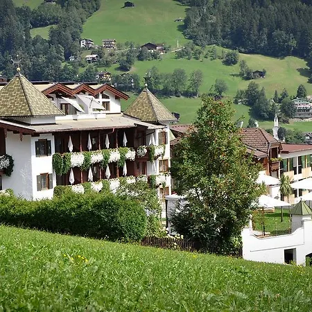 Romantik Alpenblick Ferienschlössl Hotel