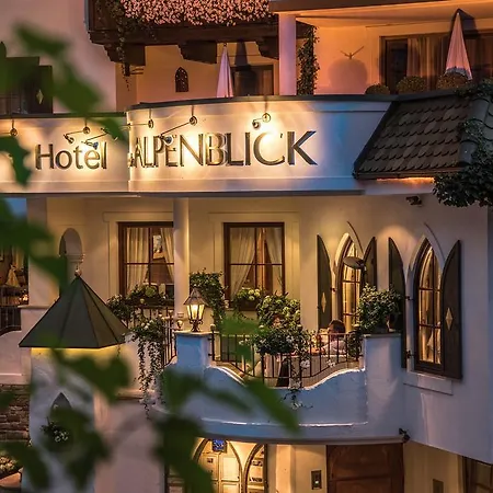 Szálloda Alpenblick Zillertal Hippach