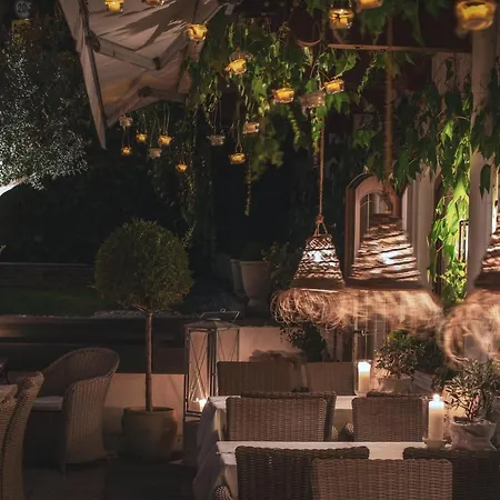 Hotel Romantik Alpenblick Ferienschlössl 4*